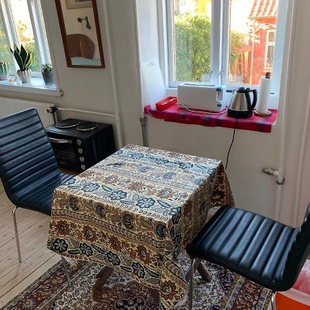 אורהוס Quiet Room With A Lovely View מראה חיצוני תמונה